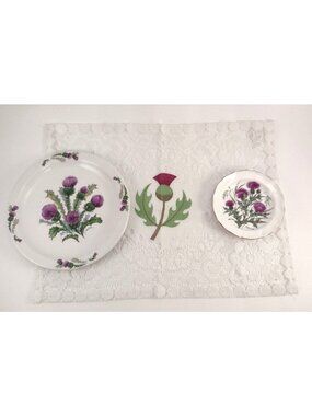 VTG Thistle Flower Plates Table Crotchet Textile Churchill St Andrews Pottery